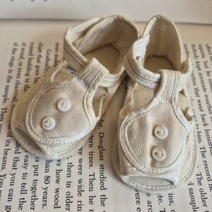 1940's Baby Deer Sandalsa